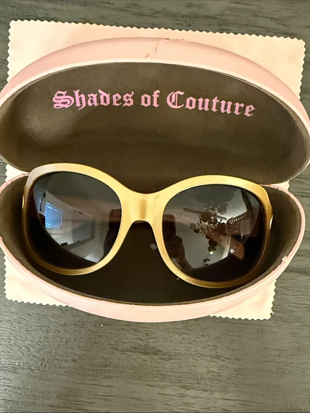 Juicy Couture Gold Oversized Sunglasses with Pink Case and Cloth
